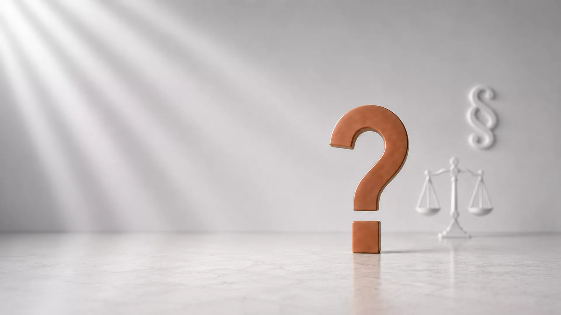 Fragezeichen mit Waage und Paragrafenzeichen - Symbol für rechtliche Fragen und kompetene Strafverteidigung