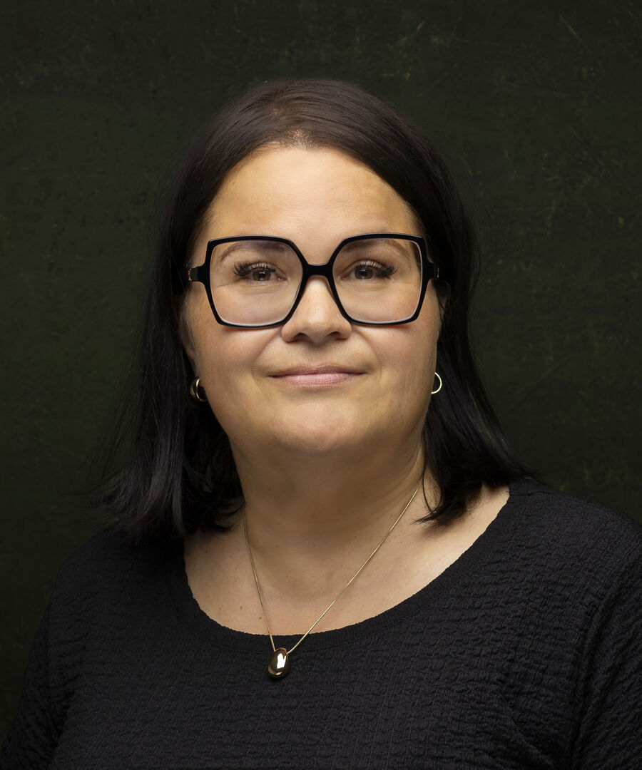 Portrait Simone Mehmeti - Kanzlei für Strafrecht Schweinfurt - Büromanagement, Sekretariat und Mandantenbetreuung