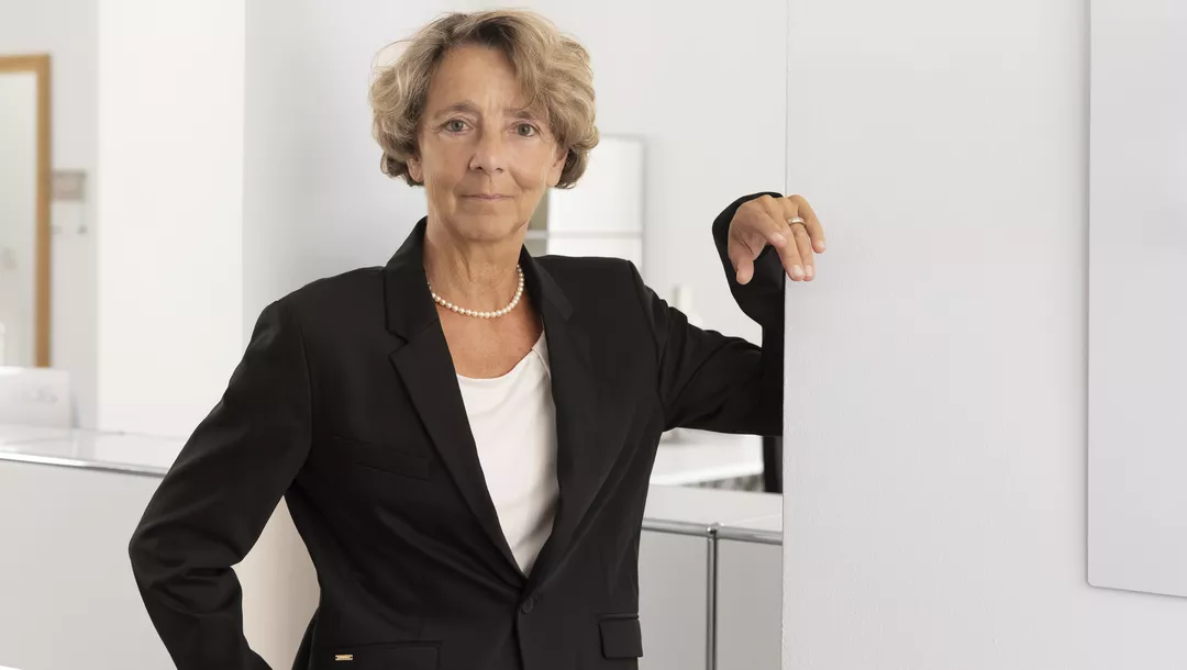 Christina Glück, Fachanwältin für Strafrecht, in den Räumen ihrer Kanzlei Glück in Schweinfurt